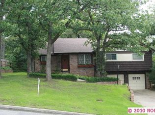 1301 S Adams St, Sapulpa, OK 74066