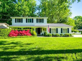 113 Sandy Hill Rd, Northfield, OH 44067
