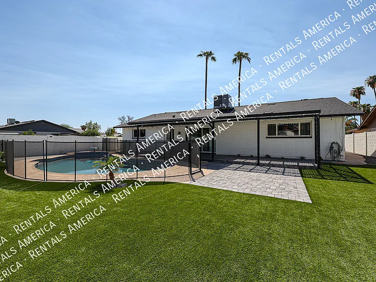 1430 E Bell De Mar Dr — Photo 36