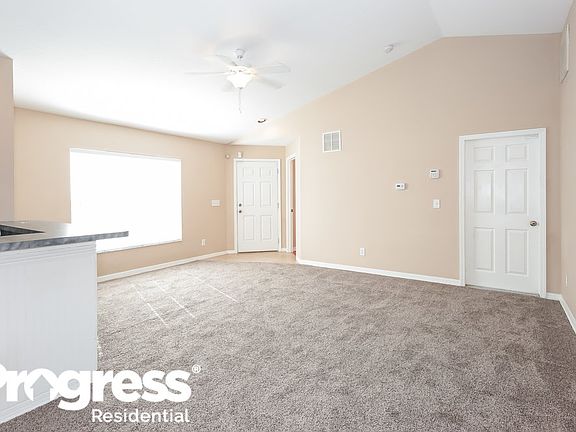 3rd image of 10345 Lakeside Vista Dr