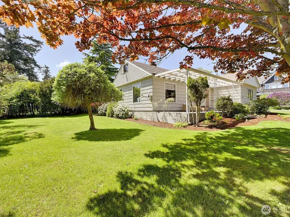1635 Madison, Port Townsend, WA 98368