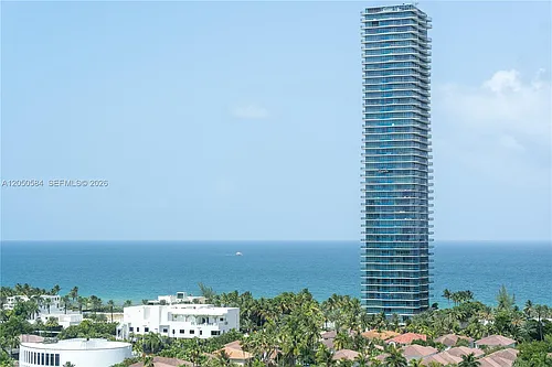 19390 Collins Ave #24-PH Photo 1