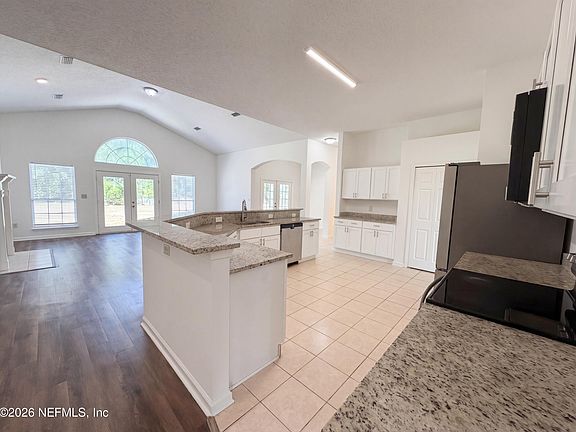 2nd image of 4209 HICKORY Street