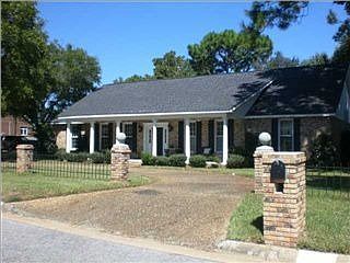 1st image of 4350 Devereux Dr