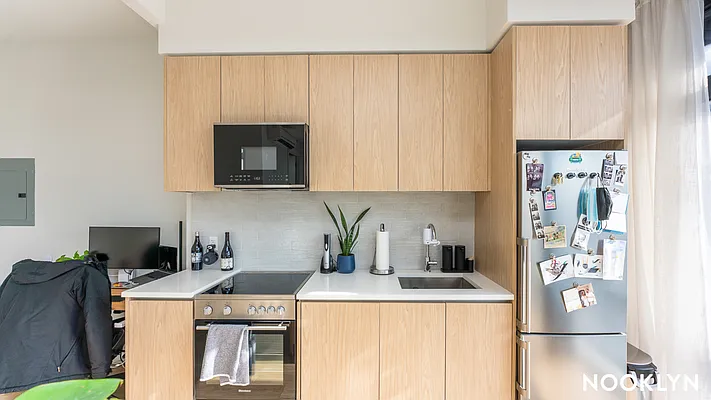 Rented by Nooklyn NYC LLC | media 7