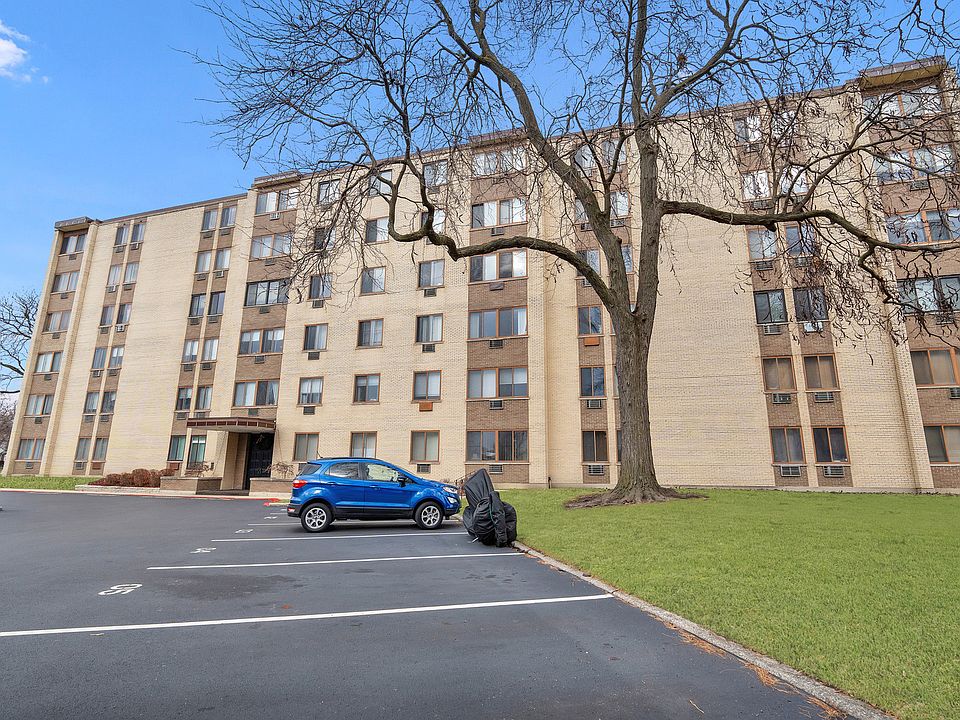 1st image of 9725 S Karlov Ave APT 409