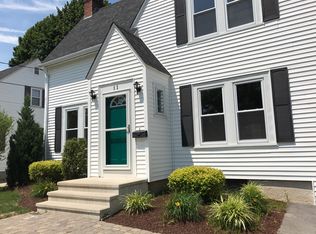 11 Cartier St, Cranston, RI 02920