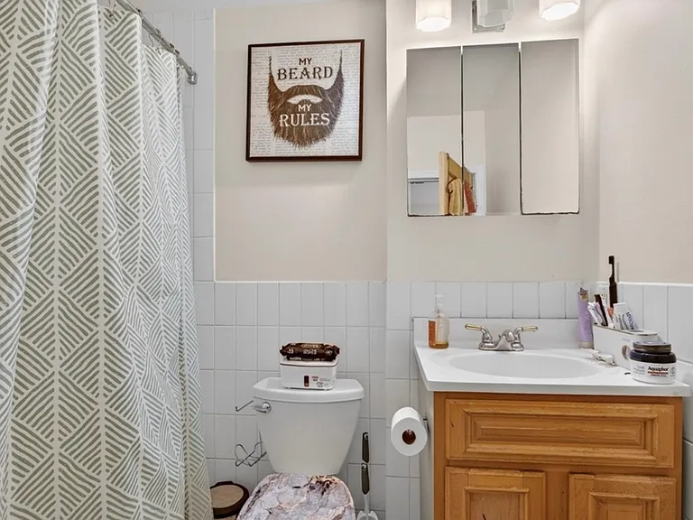 7 Chesterton St #1 — Photo 9