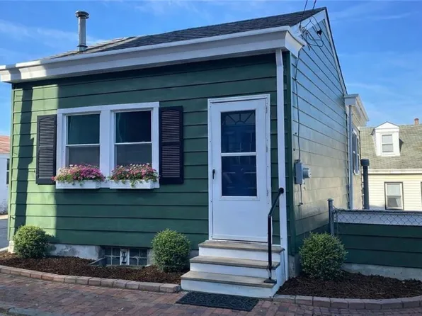 9 S Gregory St, Pittsburgh, PA 15203