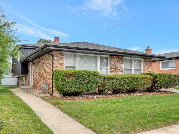 1342 E 151st St, Dolton, IL 60419