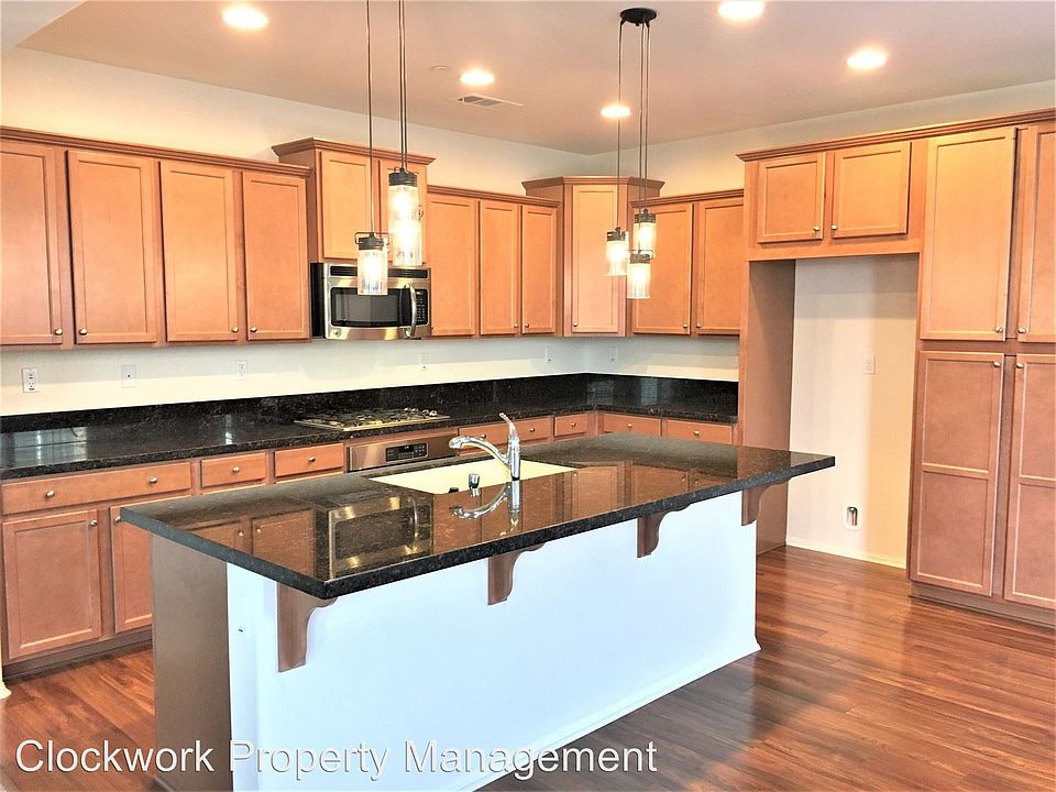 1st image of 15915 Serenade Ln