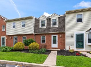 13 Garden Ct, Elizabethtown, PA 17022