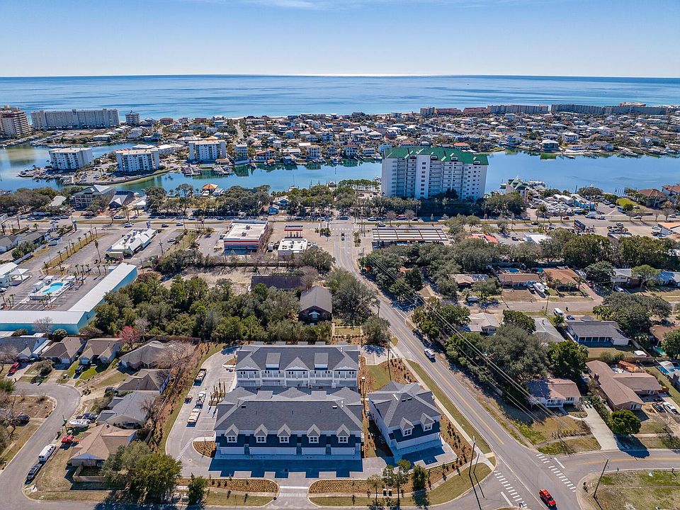 1st image of 100 Beach Dr W #12
