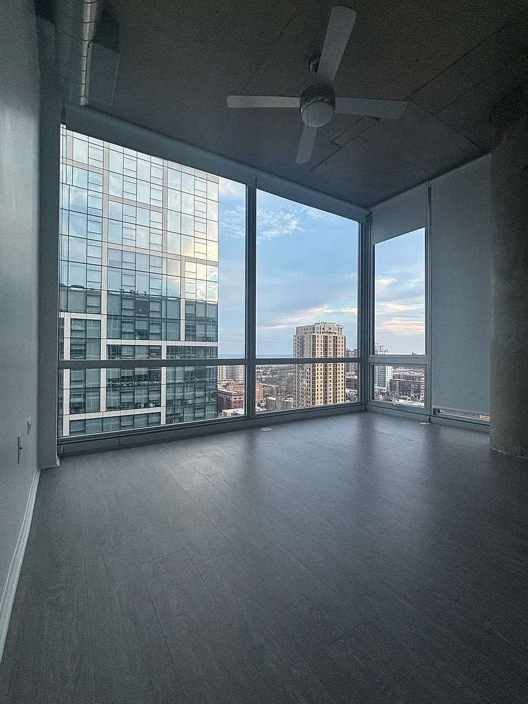 2 bed, 1060 sqft, $3,450 — Photo 4