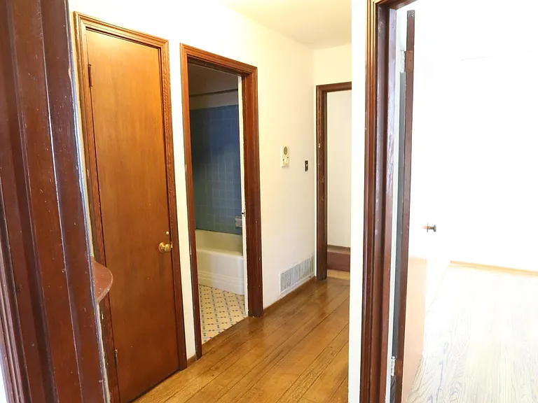 1743 Berkeley Way #B — Photo 4