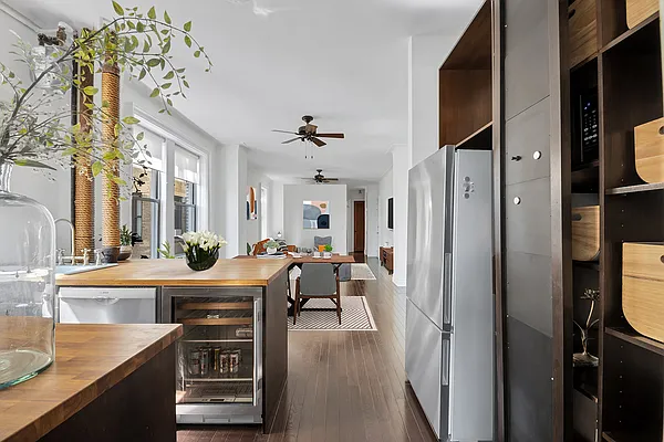 Sold by Compass | media 20