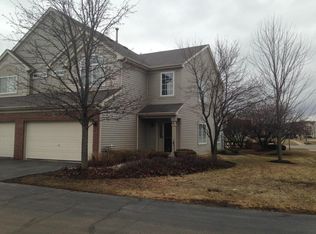 3300 Blue Ridge Dr, Carpentersville, IL 60110