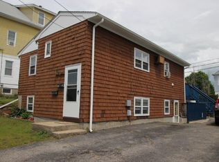 50 King St, North Providence, RI 02911