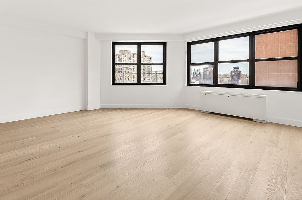 1st image of 201 E 28th St #19C