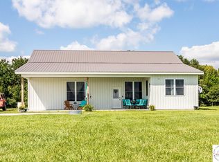 10341 NE 2nd Hwy, Windsor, MO 65360