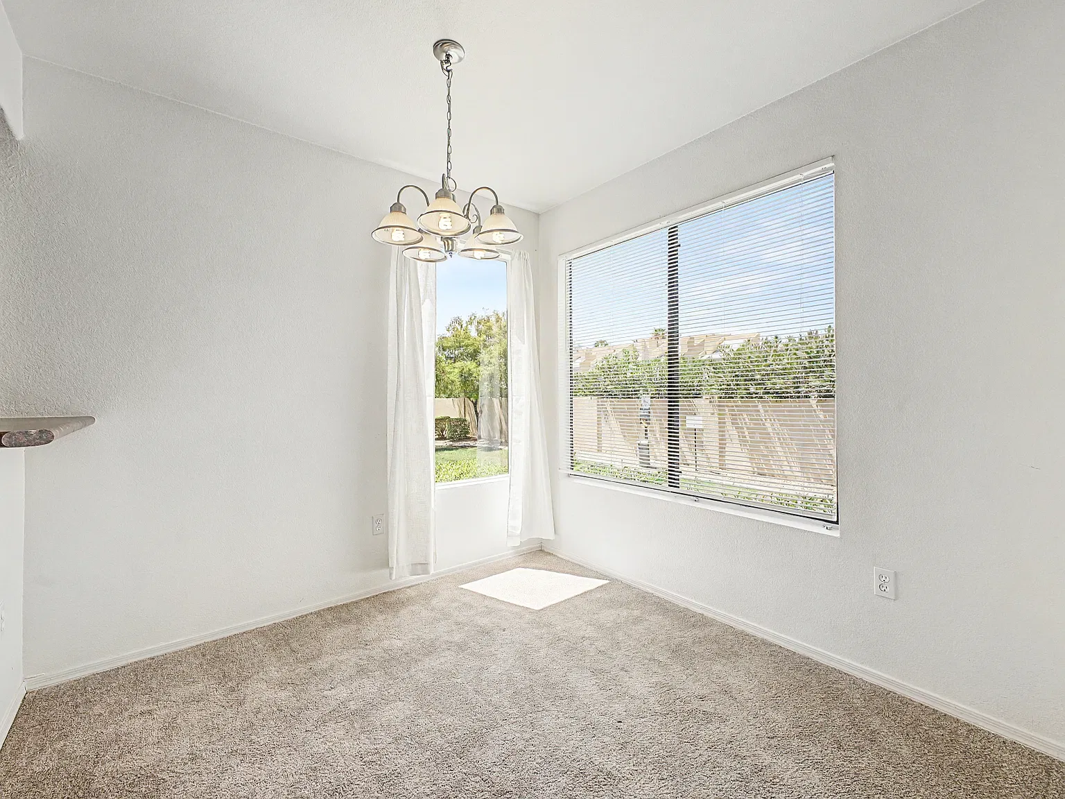 2 bed, 1059 sqft, $1,695 — Photo 4