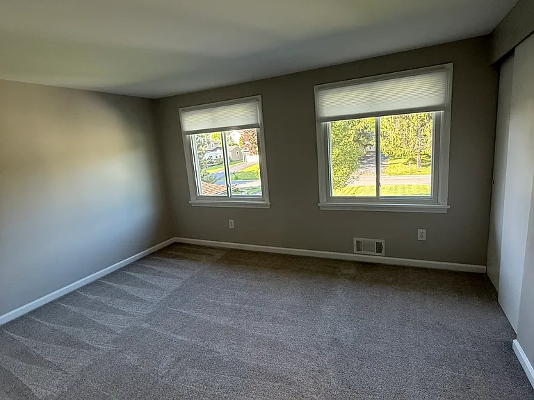 40 Wheatfield Cir — Photo 9