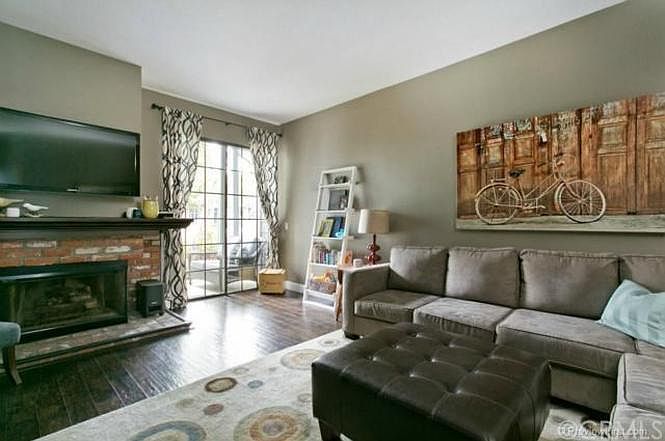 Living room view to Patio