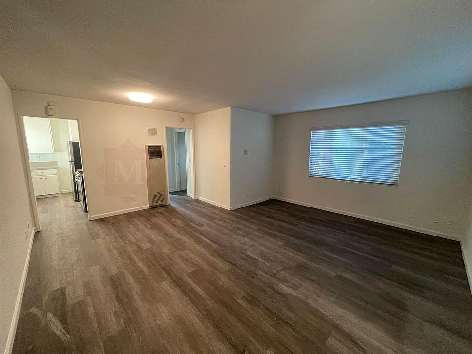 1st image of 307 W Arrellaga St #307