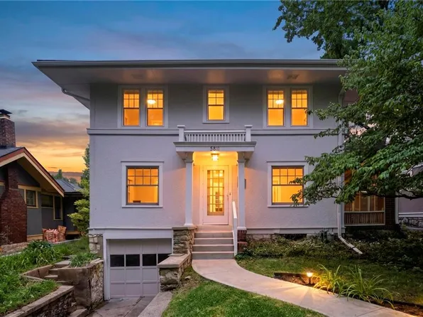 5811 Charlotte St, Kansas City, MO 64110