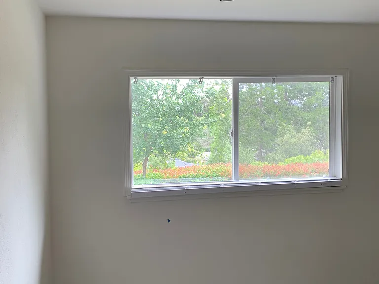 shared office
new ceiling fans throughout