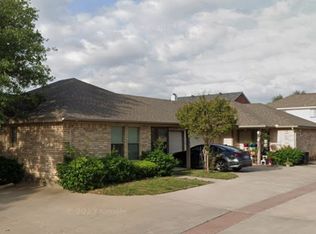 124 Stewart Bend Ct #A, Azle, TX 76020
