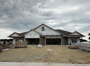 3121 S Bartells Dr, Beloit, WI 53511