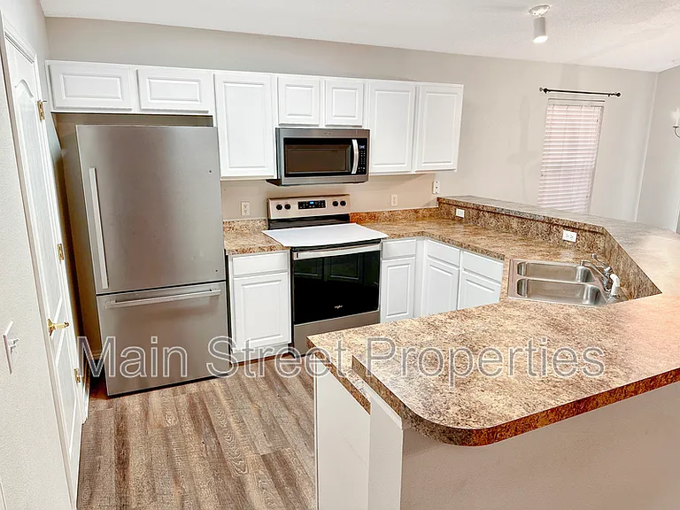 217 Cohasset Ct — Photo 8