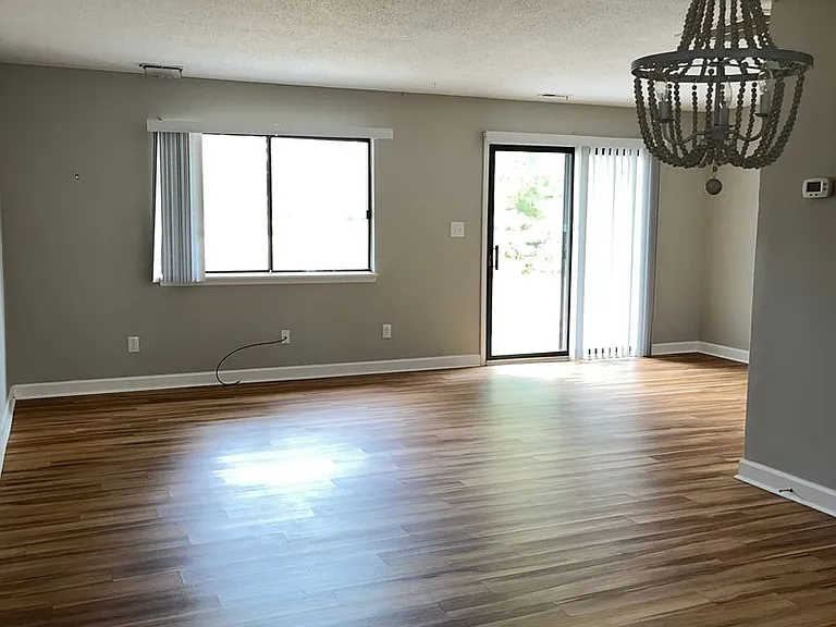 152 Quarterdeck Townes — Photo 2