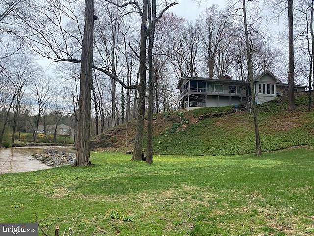 2nd image of 101 Marshall Bridge Rd