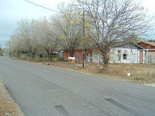 2nd image of 2500 E Nava Rd