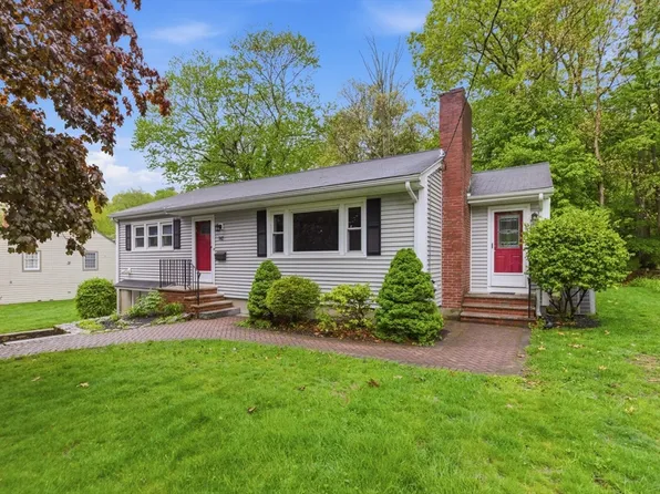 141 Pine Ridge Rd, Reading, MA 01867