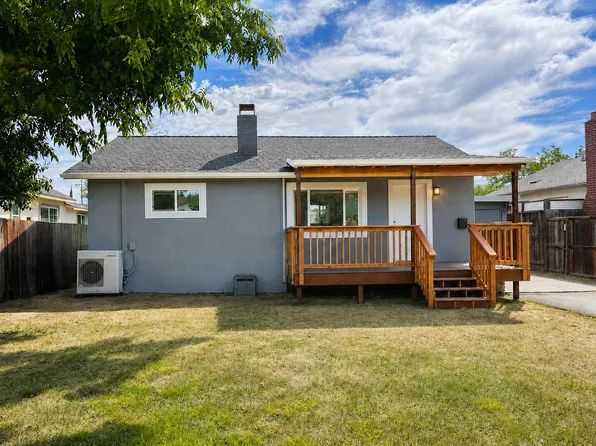 2896 East St, Anderson, CA 96007