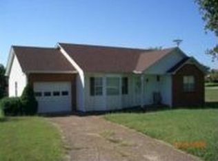 102 Poplar Cir, Carthage, TN 37030