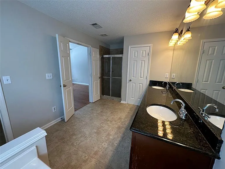 500 Stambridge Ct — Photo 11