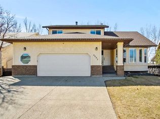 6005 N Ash St, Olds, AB T4H 1K8