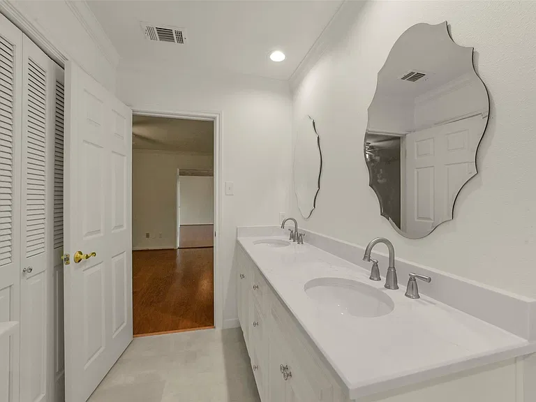 110 Hillcrest Dr — Photo 33