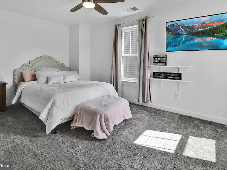 1003 Furgeson Ln — Photo 26