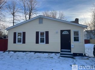 5717 Ivy Dr, Mentor On The Lake, OH