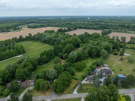 5th image of 35176 Chestnut Ridge Rd