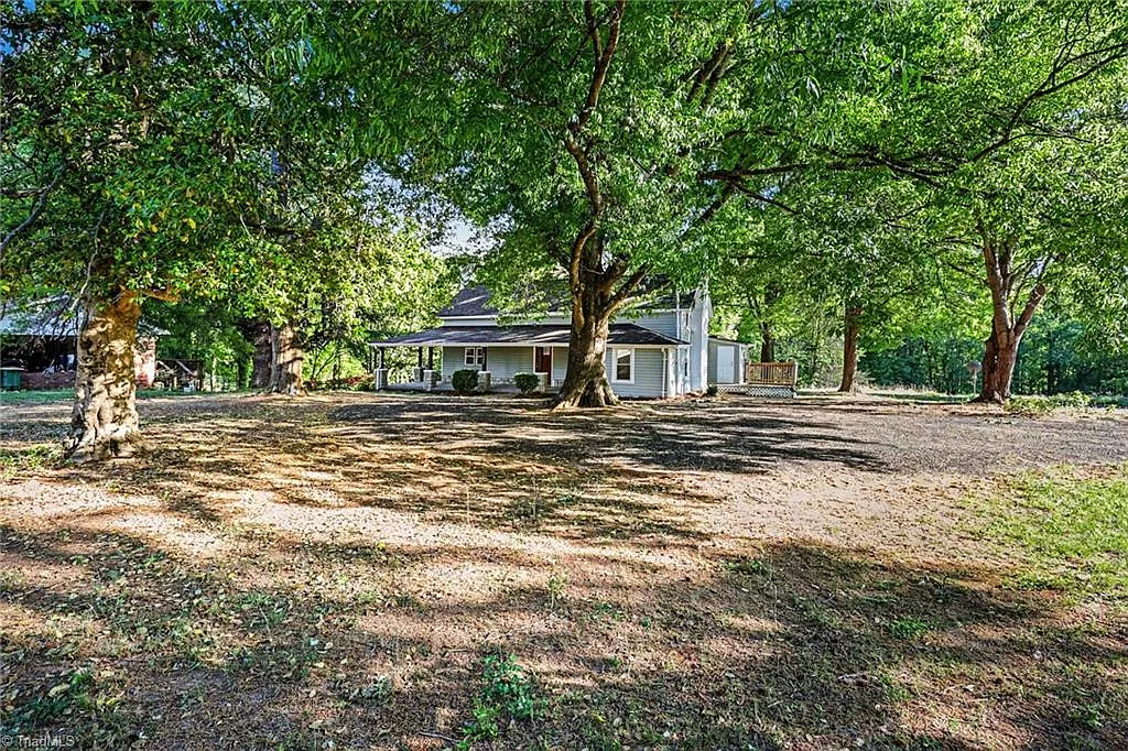 Building Photo - 4534 Rocklane Dr