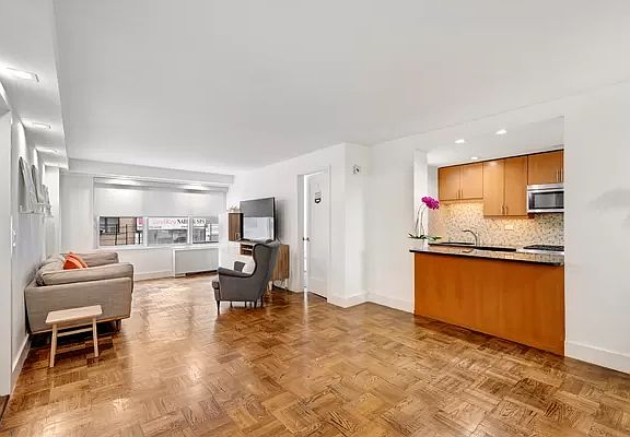 2nd image of 136 E 56th St APT 3J