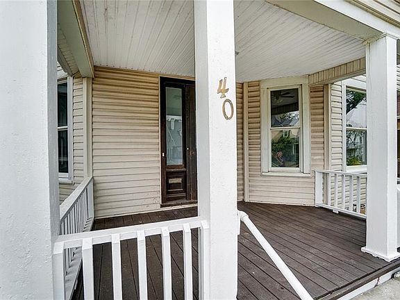 4th image of 40 Warder St