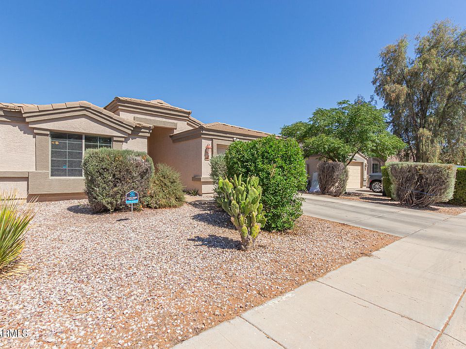 1st image of 2138 N ST PEDRO Avenue