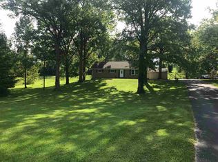 8 Central Ave, Walton, KY 41094